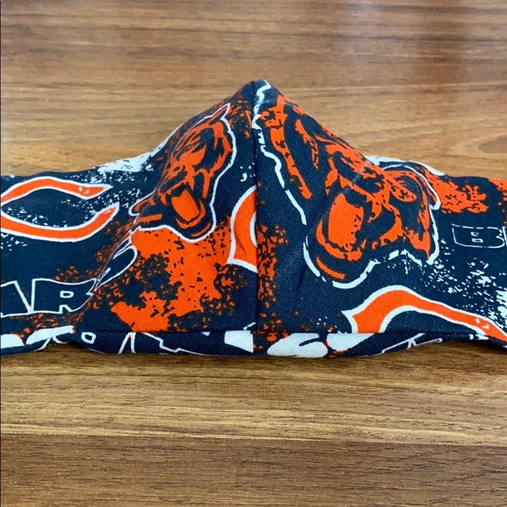 Chicago Bears Face Mask-NWT - Picture 2 of 5